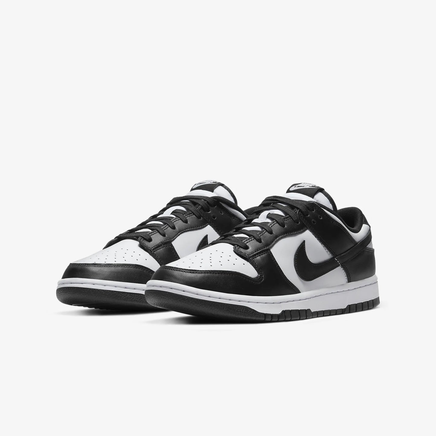 Nike Dunk Low "Panda"