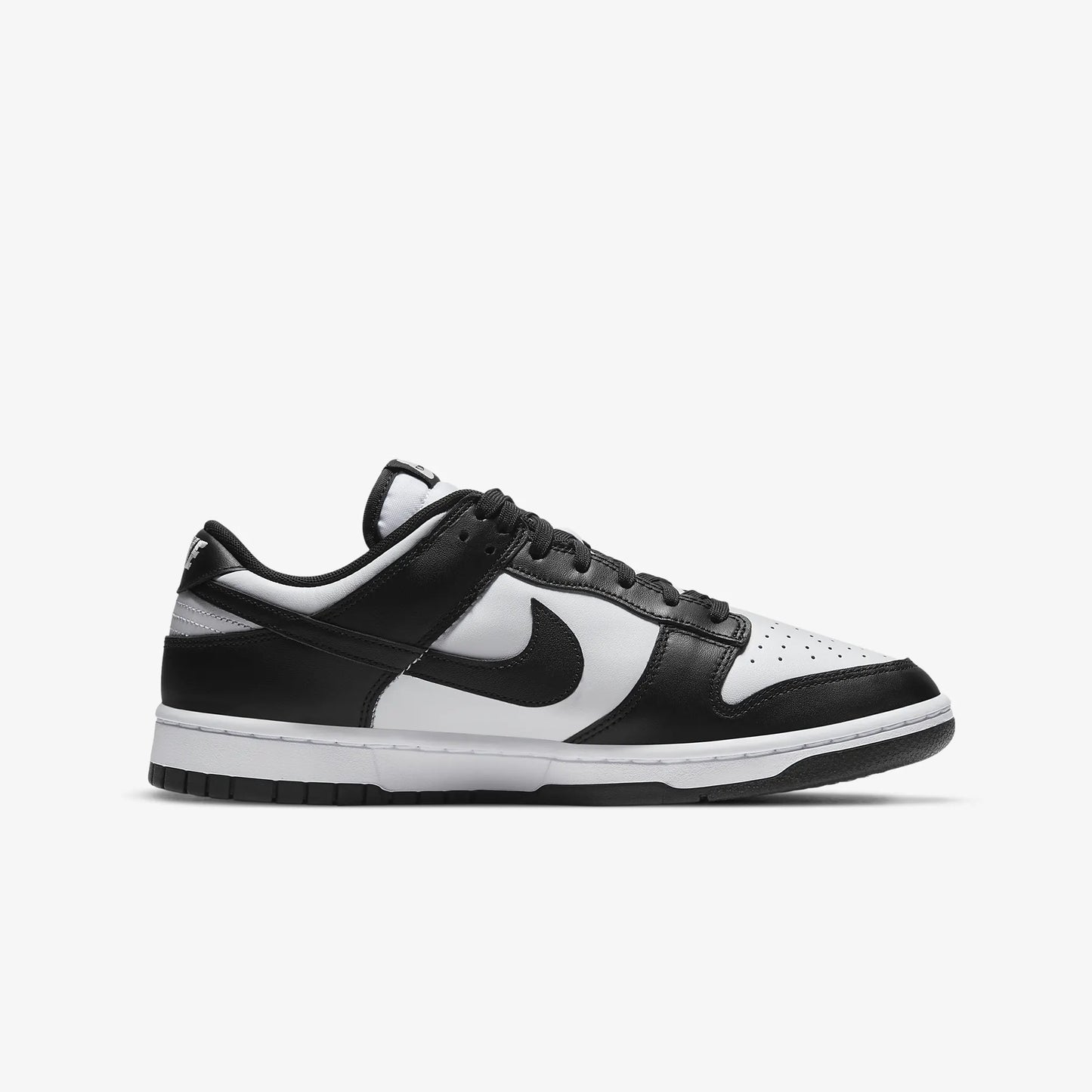 Nike Dunk Low "Panda"